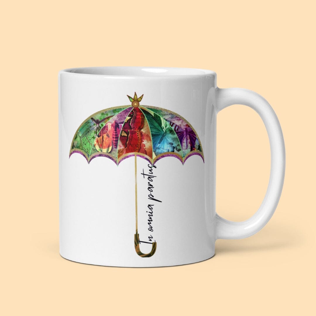 Taverna da Ilsa I Dark Academia Aesthetic In Omnia Paratus White glossy Mug Mugs Taverna da Ilsa 