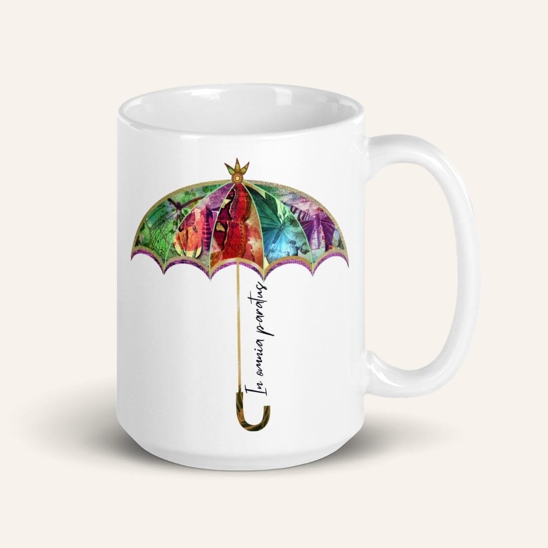 Taverna da Ilsa I Dark Academia Aesthetic In Omnia Paratus White glossy Mug Mugs Taverna da Ilsa 