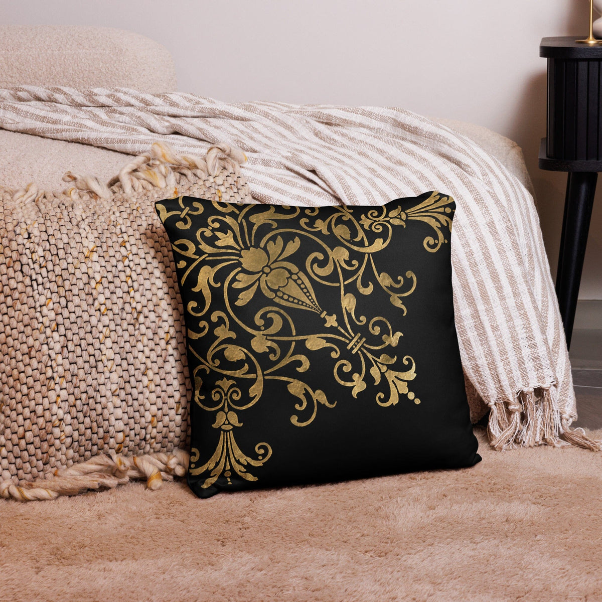 Dark Academia Aesthetic Classic Gothic Gold Black Basic Pillow Taverna da Ilsa 